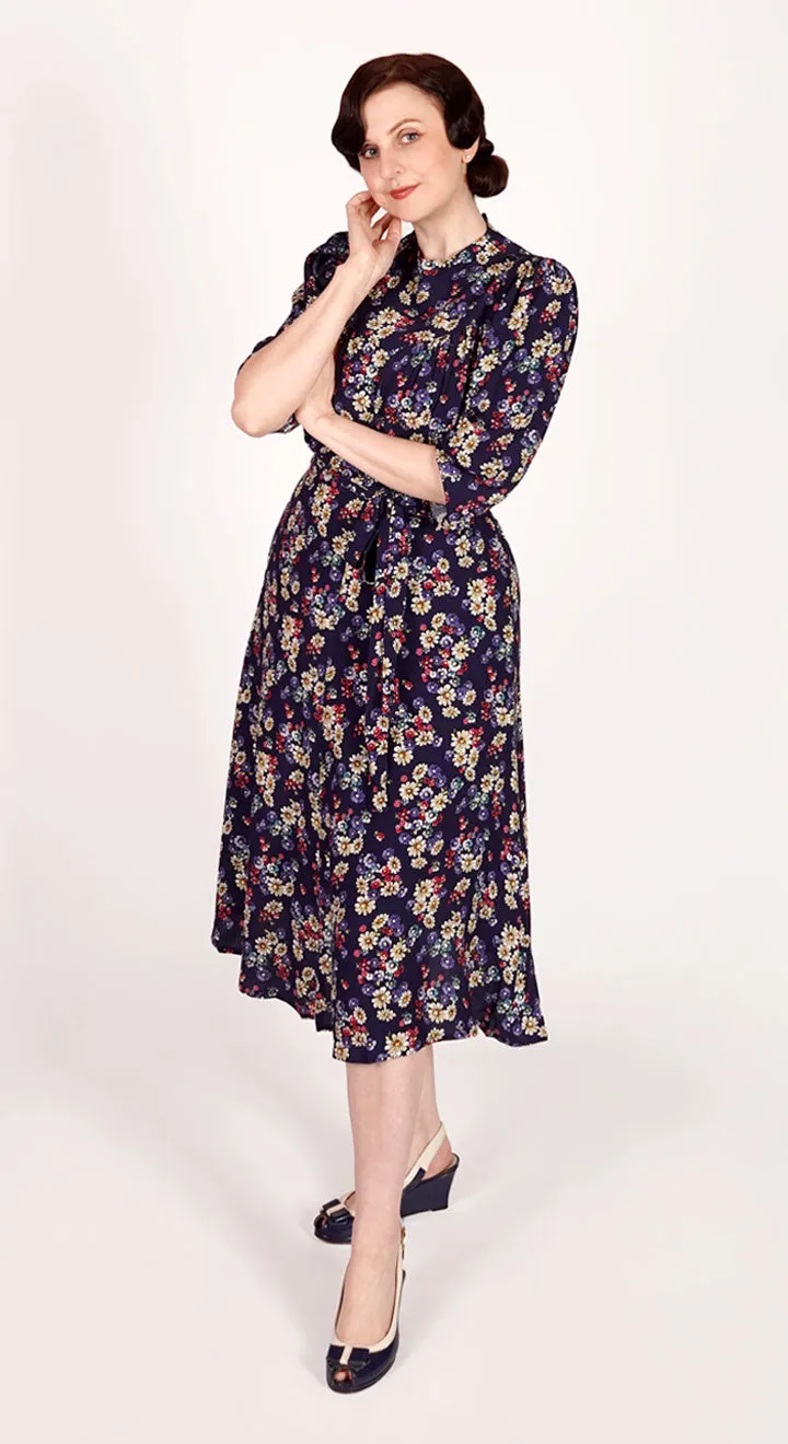 Rita Midi Dress in Navy Daisy Print