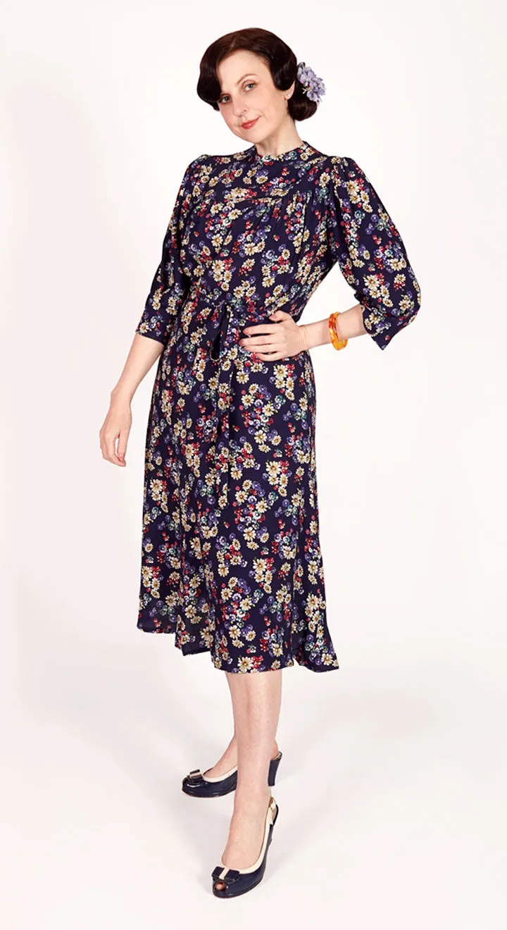 Rita Midi Dress in Navy Daisy Print